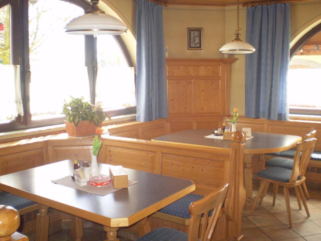 Gasthaus Hotel Feldschlange Рід-ім-Іннкрайс Екстер'єр фото